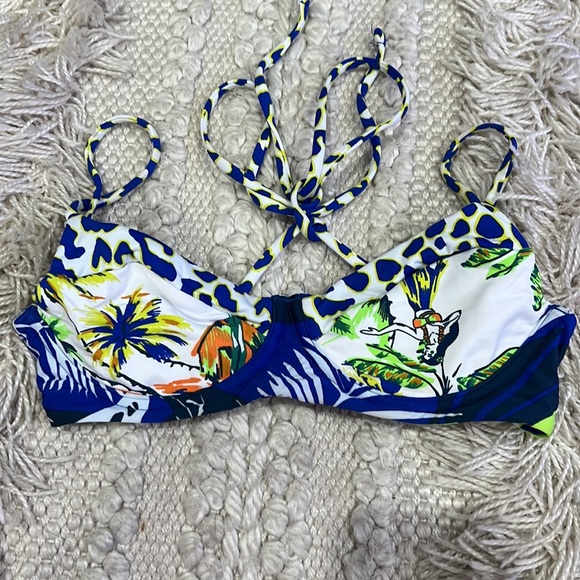 Reversible underwire bikini top size XS - Picture 3 of 4